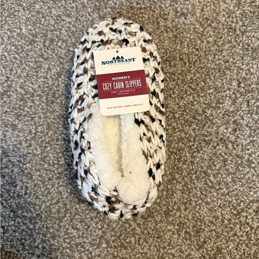 Northeast Cozy Cabin Slippers